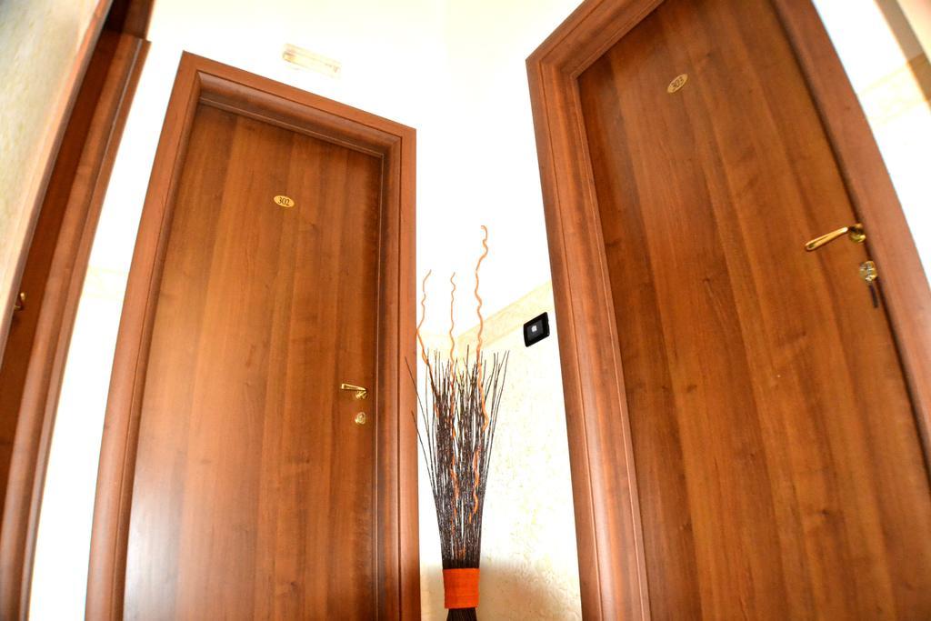 רג'יו די קאלאבריה B&B Centrale Affittacamere מראה חיצוני תמונה