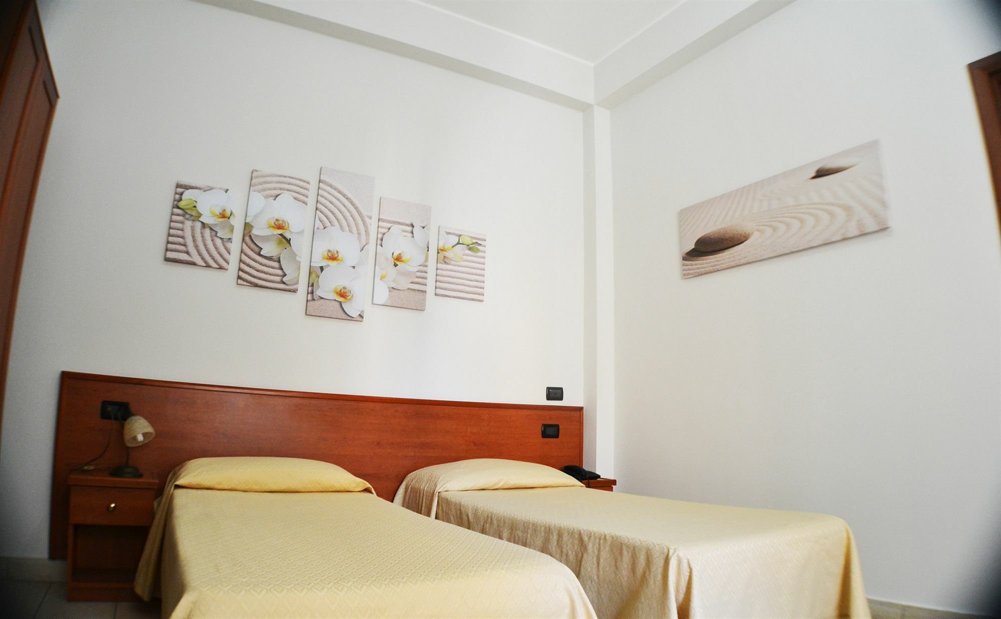 רג'יו די קאלאבריה B&B Centrale Affittacamere מראה חיצוני תמונה